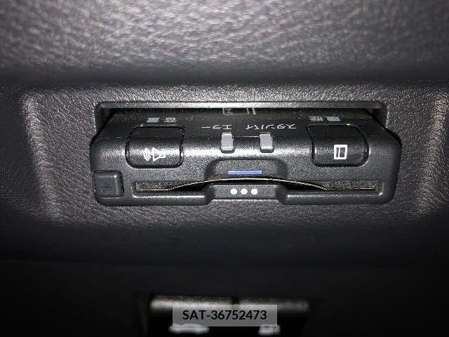 Nissan KICKS 2021-02 244158-17