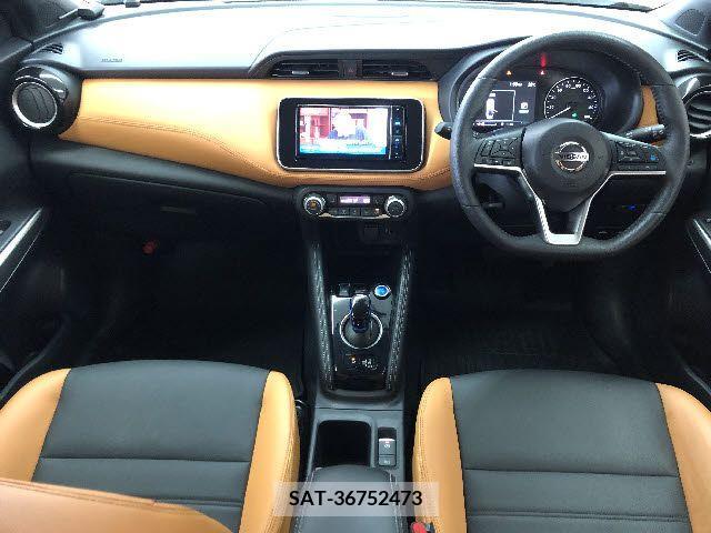 Nissan KICKS 2021-02 244158-1