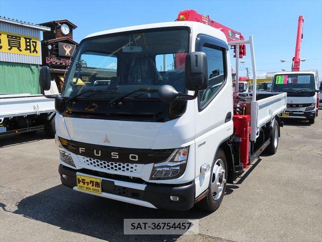Mitsubishi CANTER 2023-04 205635-0