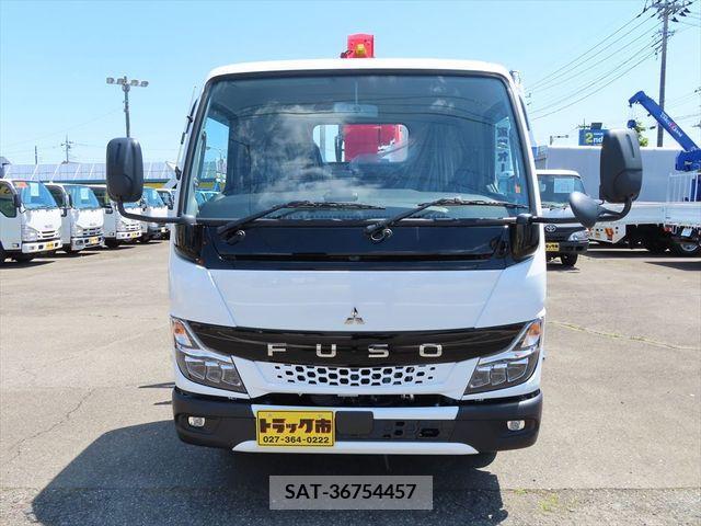 Mitsubishi CANTER 2023-04 205635-4