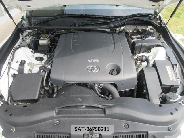 Toyota MARK X 2012-04 276286-27