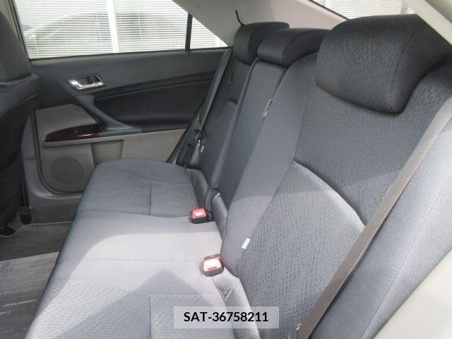 Toyota MARK X 2012-04 276286-5