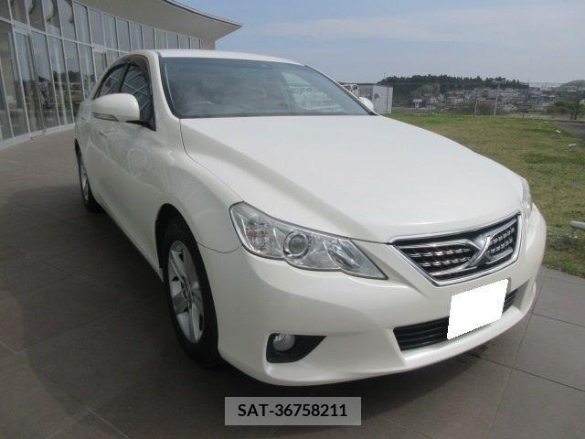 Toyota MARK X 2012-04 276286-2