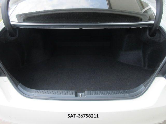 Toyota MARK X 2012-04 276286-8
