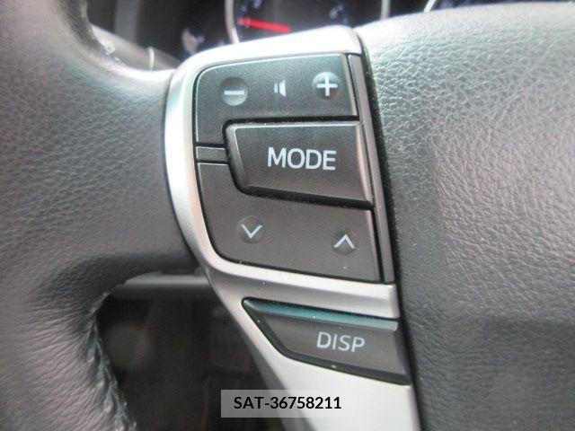 Toyota MARK X 2012-04 276286-19