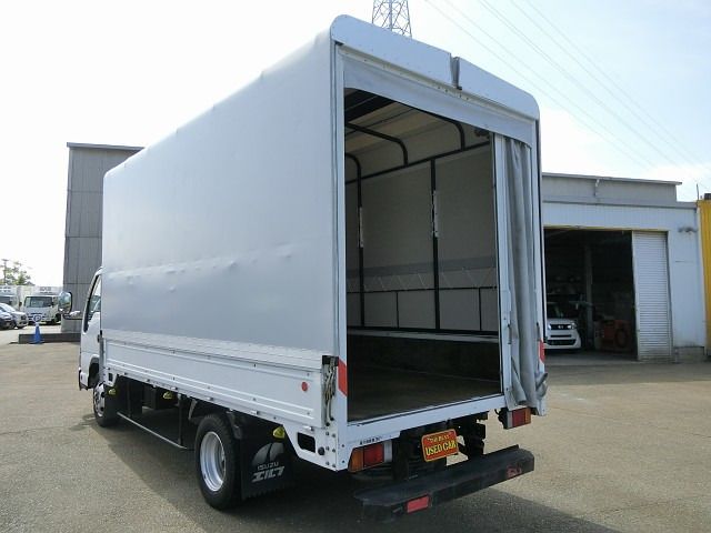 Isuzu ELF TRUCK 2005-01 6043-13