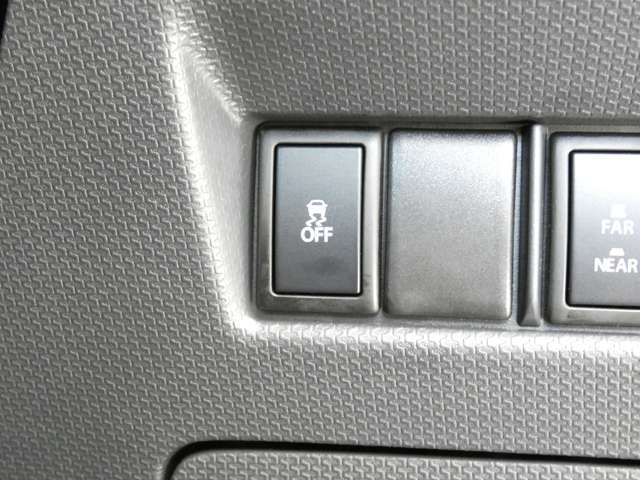 Mitsubishi DELICA D2 2015-05 26392-13