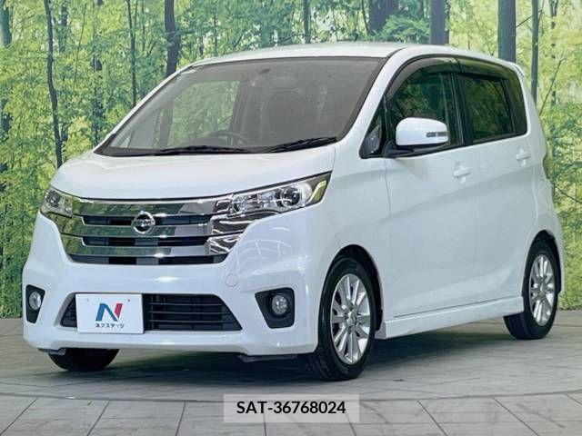 Nissan DAYZ 2013-06 323214-15