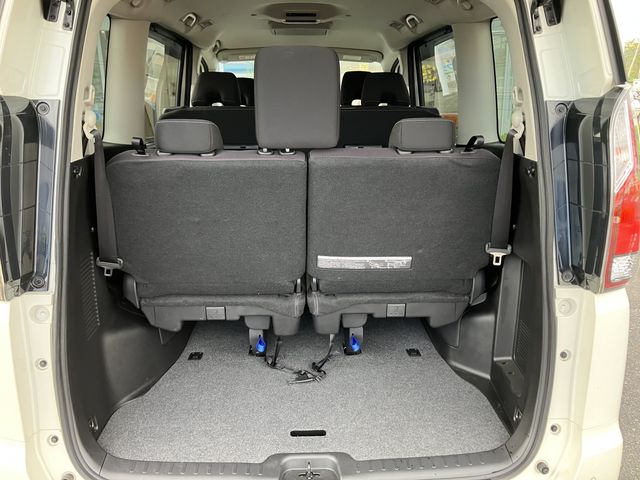 Nissan SERENA 2018-11 9217-11