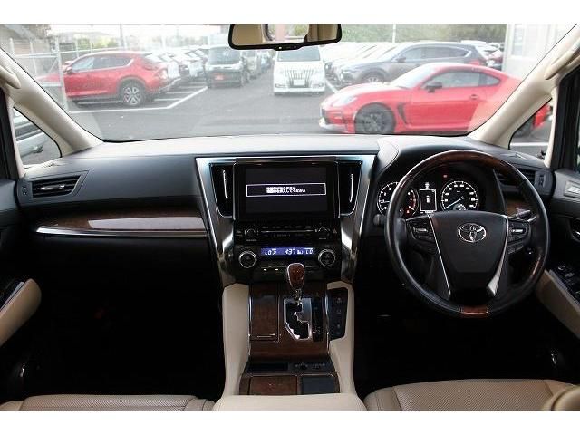 Toyota ALPHARD 2015-06 17404-15