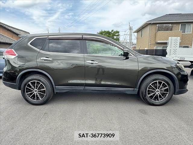 Nissan X-TRAIL 2014-03 316137-11