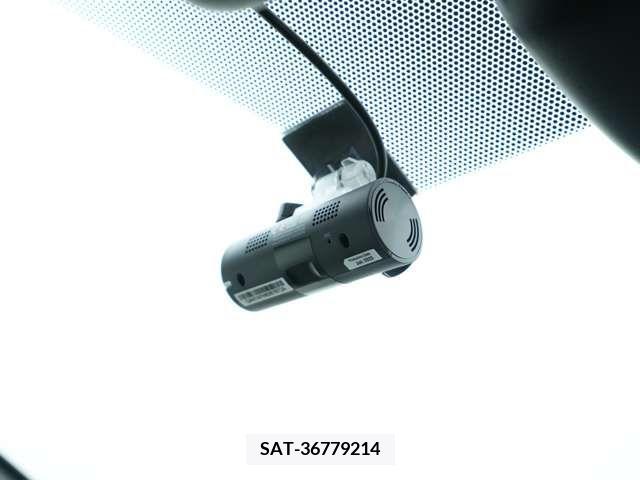 Toyota VOXY 2023-10 382852-17