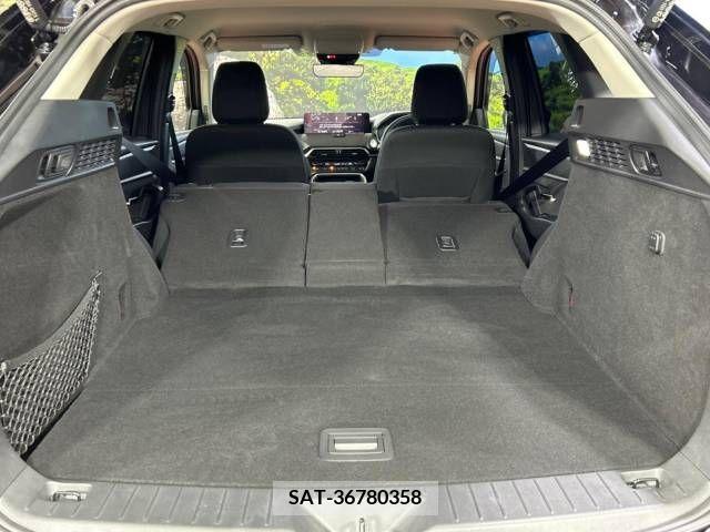 Mazda CX-60 2023-04 382123-10