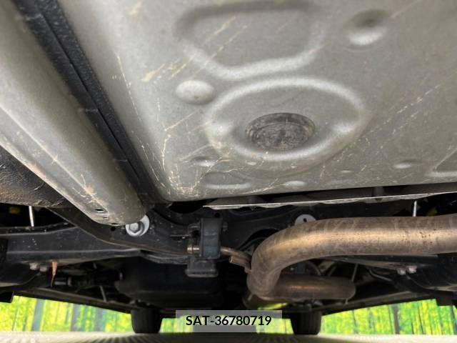 Toyota ALPHARD 2015-10 355592-19