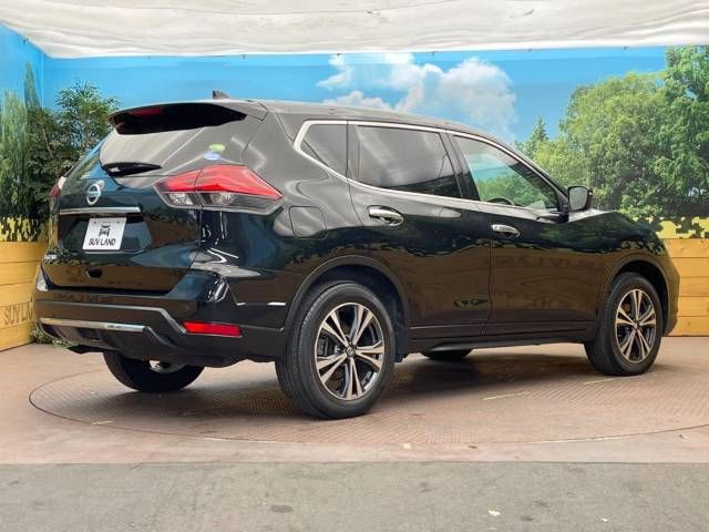 Nissan X-TRAIL 2018-06 186004-17