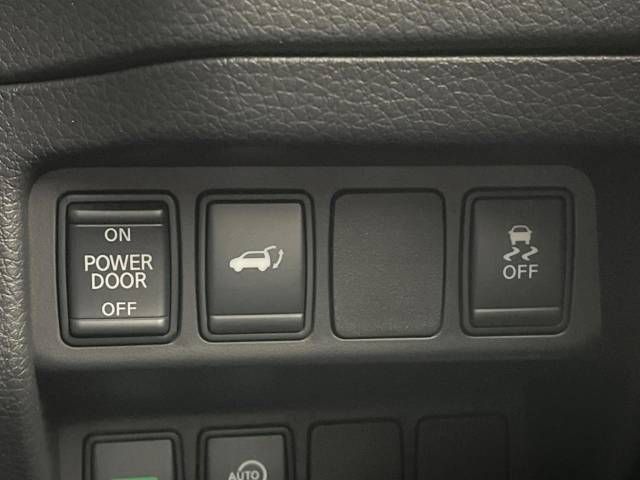 Nissan X-TRAIL 2018-06 186004-6