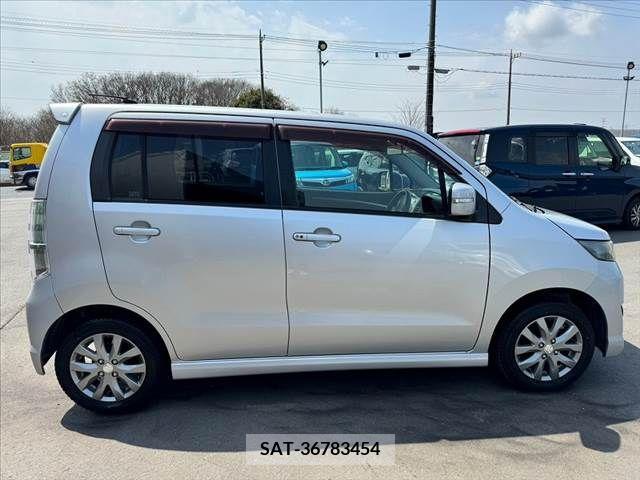 Suzuki WAGON R 2011-12 251295-6