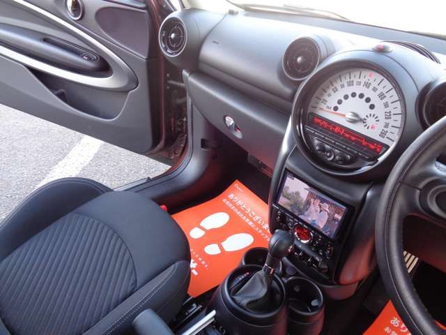 Bmw MINI 2014-03 24039-1