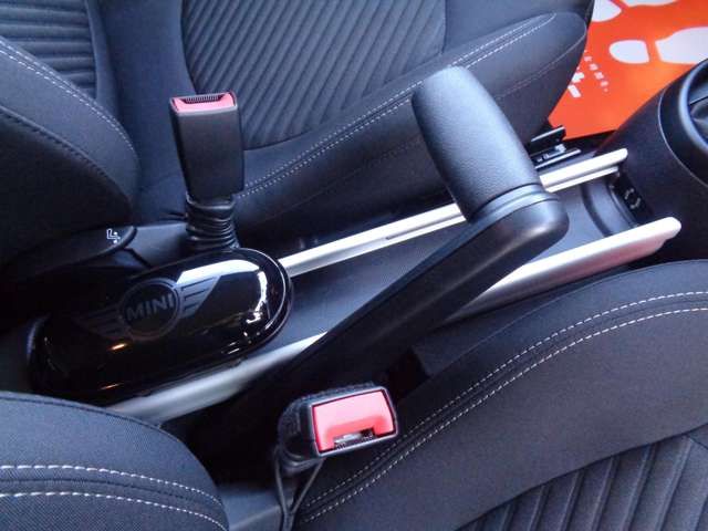 Bmw MINI 2014-03 24039-15