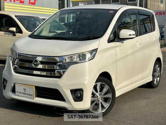 Nissan DAYZ 2014-03 333967-0
