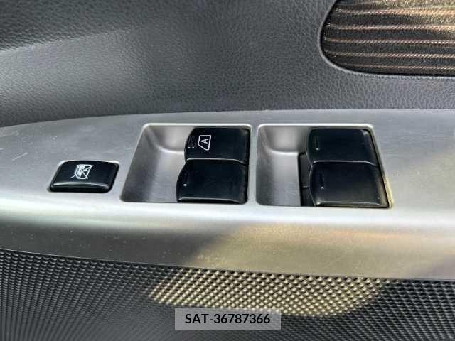 Nissan DAYZ 2014-03 333967-13