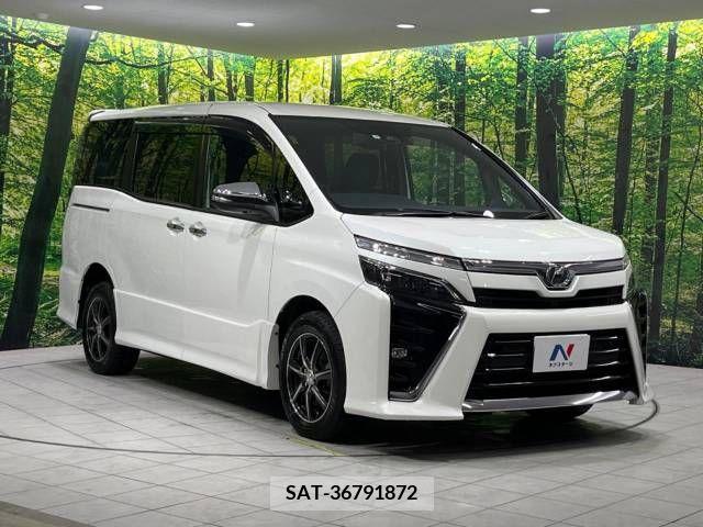 Toyota VOXY 2019-04 289239-17