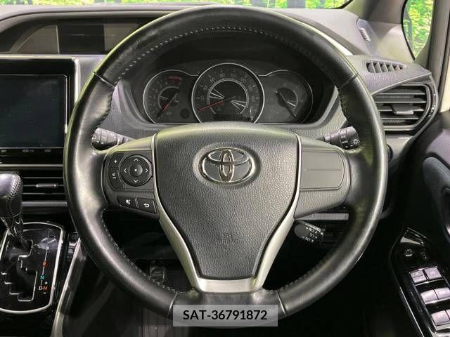 Toyota VOXY 2019-04 289239-12