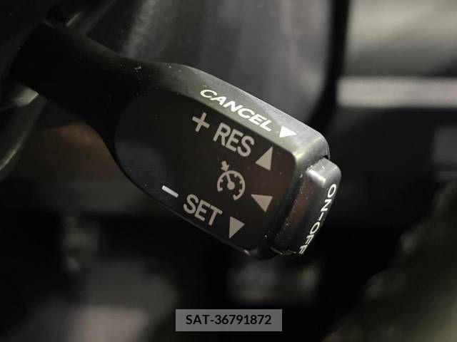 Toyota VOXY 2019-04 289239-7
