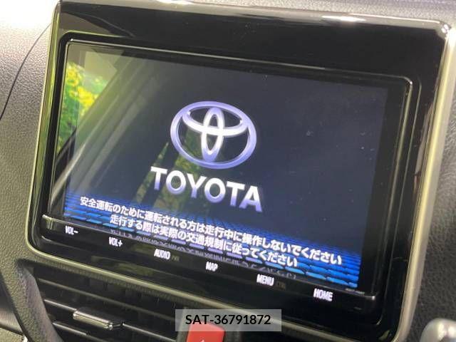 Toyota VOXY 2019-04 289239-3
