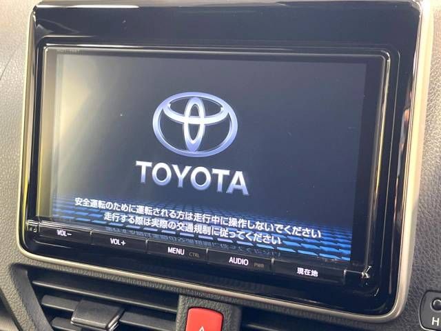 Toyota VOXY 2018-07 181142-5