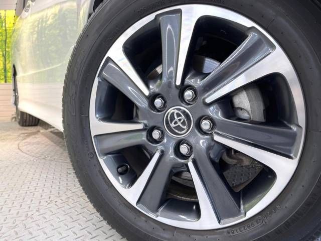 Toyota VOXY 2018-07 181142-14