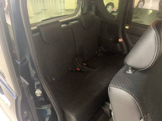 Daihatsu TANTO CUSTOM 2021-12 183517-3