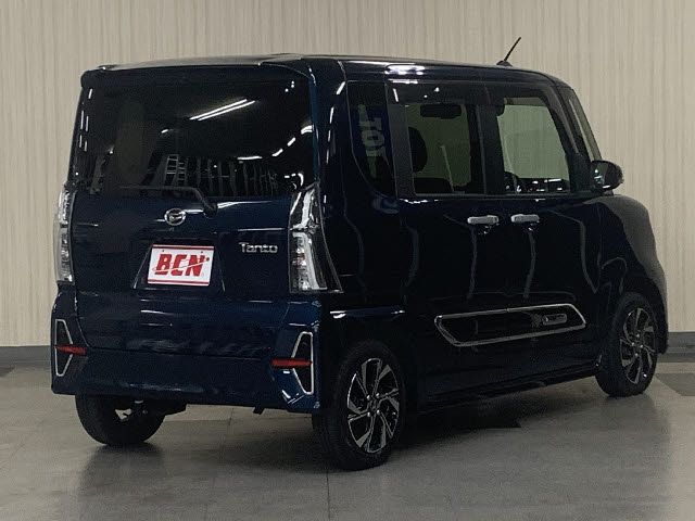 Daihatsu TANTO CUSTOM 2021-12 183517-2