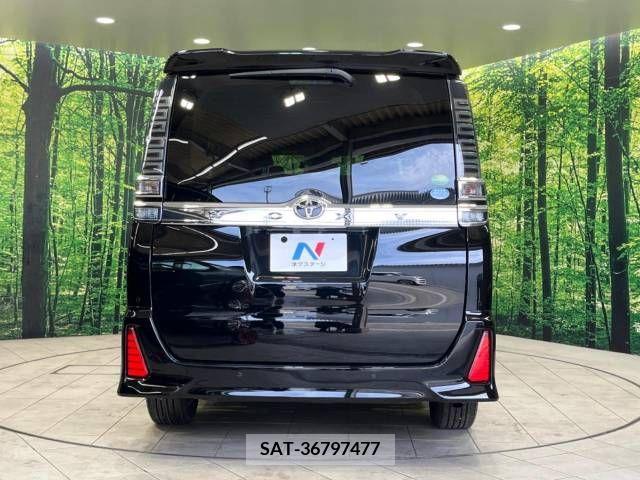 Toyota VOXY 2019-05 289251-16