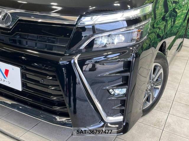 Toyota VOXY 2019-05 289251-13