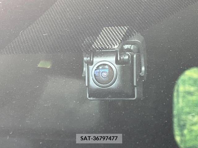 Toyota VOXY 2019-05 289251-7