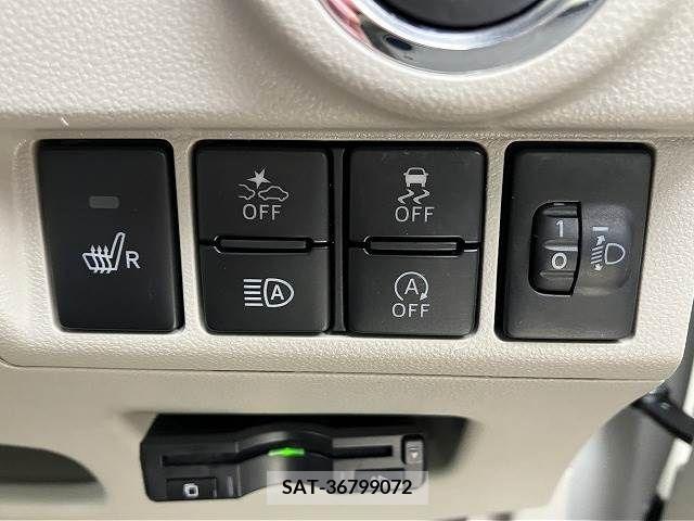 Daihatsu MOVE 2018-08 309421-4