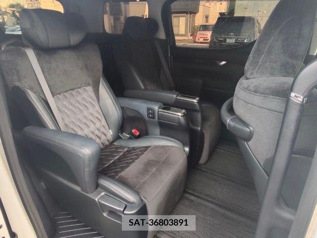 Toyota VELLFIRE 2015-12 369797-12