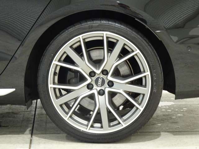 Audi S4 2021-01 11170-8