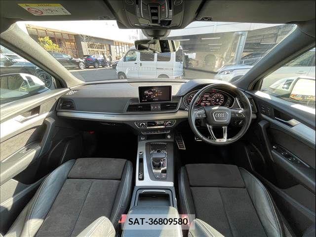 Audi Q5 2019-02 211797-2