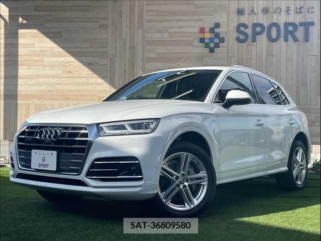 Audi Q5 2019-02 211797-0