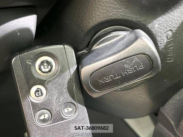 Honda e 2011-12 250998-7