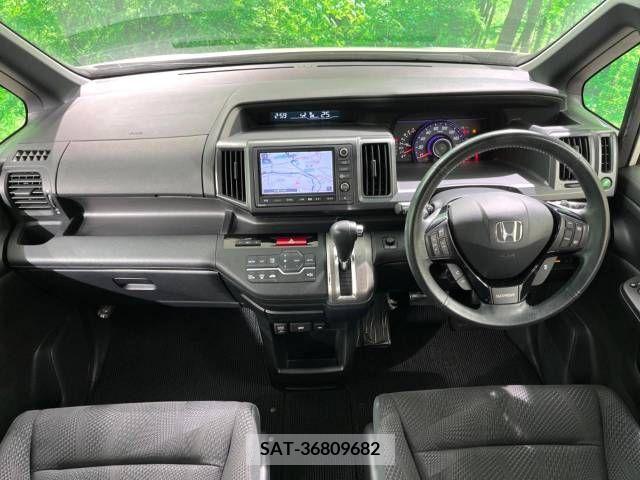 Honda e 2011-12 250998-1