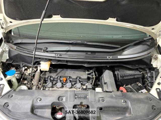 Honda e 2011-12 250998-18