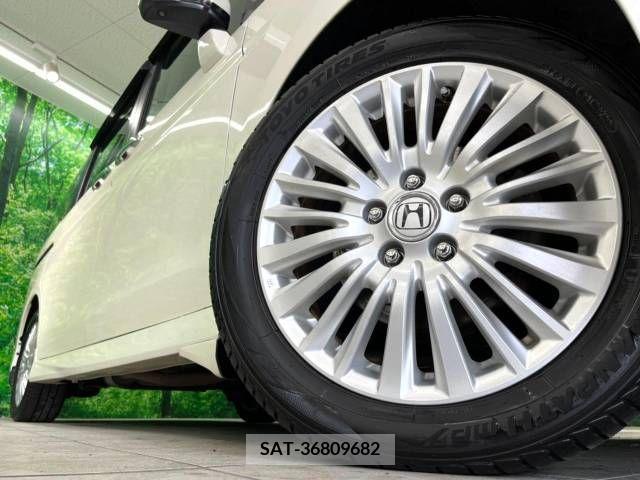 Honda e 2011-12 250998-12