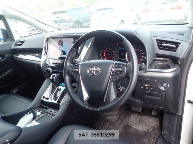 Toyota VELLFIRE 2019-01 234382-1