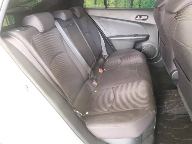 Toyota PRIUS 2016-06 194092-9