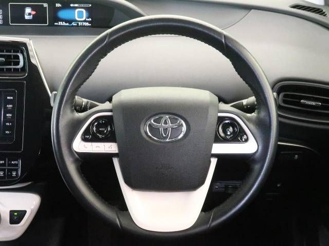 Toyota PRIUS 2016-06 194092-11