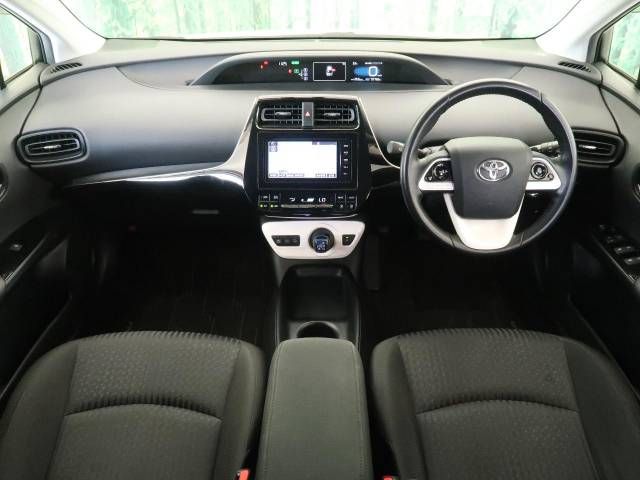 Toyota PRIUS 2016-06 194092-1