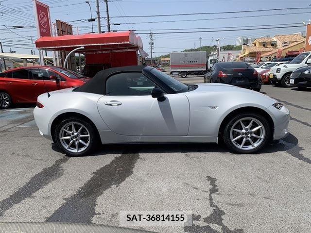 Mazda ROADSTER 2017-09 283374-3
